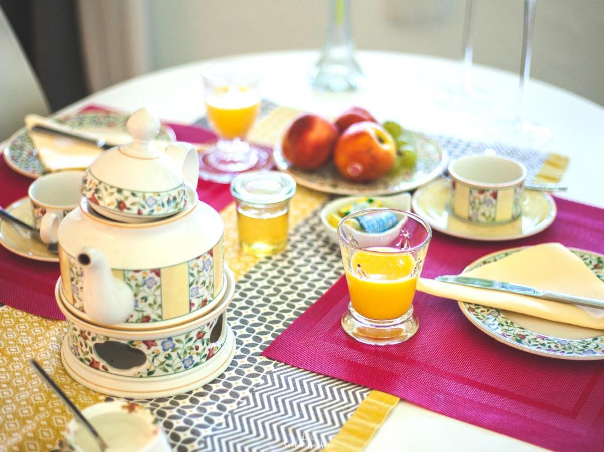 Noé Au Bien Venu Bed & Breakfast エクステリア 写真